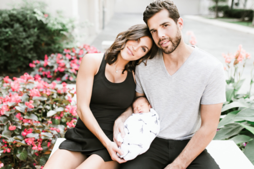 Corey Crawford married fiancée Kristy Muscolino, and lots of Hawks were  there - Chicago Sun-Times