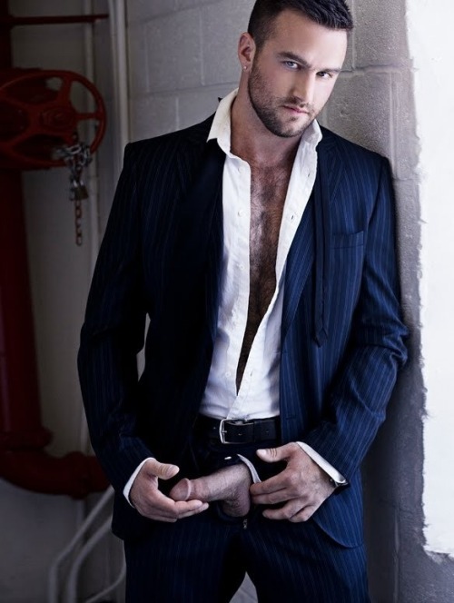 temporada-de-caza:  I-Love-Hairy-Men 