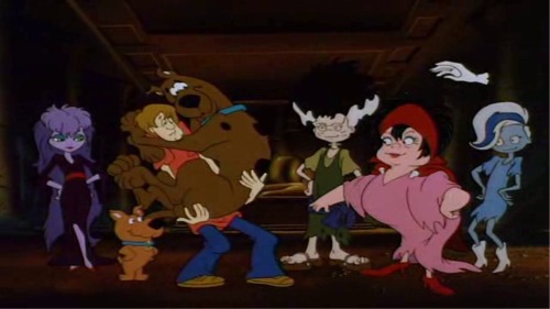 chillguydraws:  oscarisaacsghoulfriend:  Scooby-Doo and the Ghoul School | 1988  My favorite of the Red Shirt Shaggy saga. Right before Reluctant Werewolf.   the ghouls~ <3