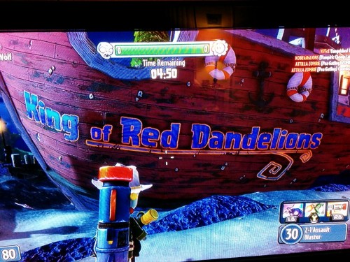 bowtiecat:Check out this awesome Wind Waker reference in Plants vs Zombies: Garden Warfare!