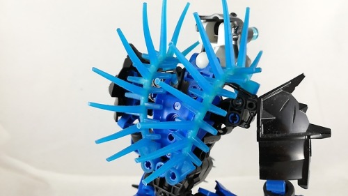 bennyplasticworld:Bionicle MOC - Marduk, the elite Skakdi Warrior.