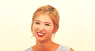 maerinah:  @taenthusiast asked me to: make a gifset of my favorite sana hairstyles 💐💕️