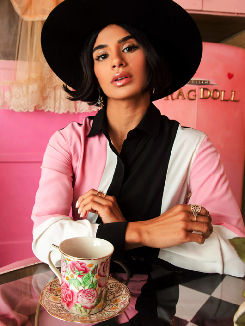 flawlessbeautyqueens:Diane Guerrero photographed by Edwin Ortega & Anthony Giovanni for MOOD Mag