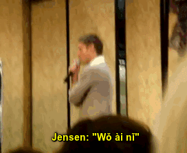 stayclassysupernatural:Fan tricks Jensen Ackles into saying I love you