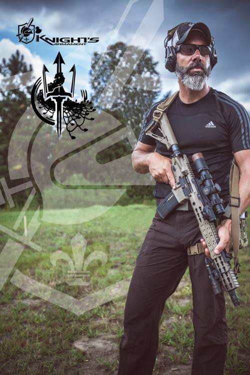 leooonard0:  Knight’s Armament Company with Chris Costa 