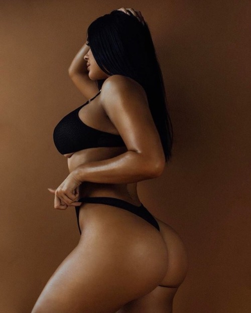 oohh-thickness:Wow