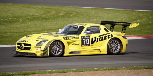 carpr0n:  Starring: Mercedes SLS AMG GT3By Ian Leech