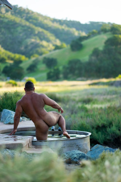 noodlesandbeef:  Hotel Butts: Wilbur Hot Springs Big pup’s birthday present to me: a weekend at Wilbur Hot Springs. A vegan nudist wilderness reserve with a handful of natural sulfur hot springs fed by boiling hot geysers. We hiked out to this tub in