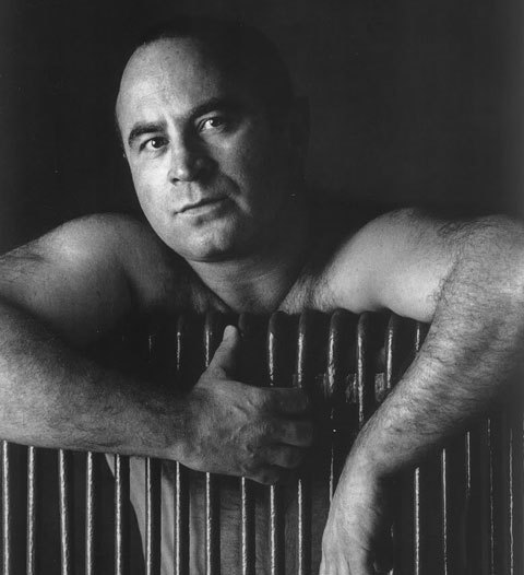 amischiefofmice:  flatluigi:  krudman:  happyd00dle:  angelophile:  RIP Robert William