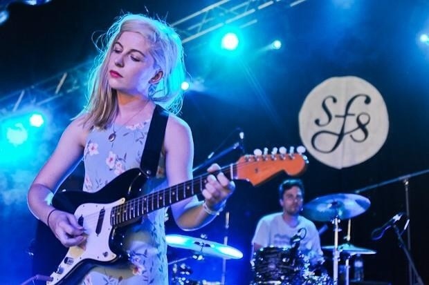 ive-never-been-to-ohio:  Alvvays