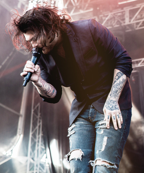 askingxalexandria:  Photo by Max Dengler 