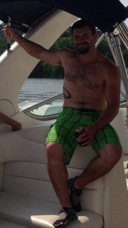 realcountryboyspy:  Woof!! 