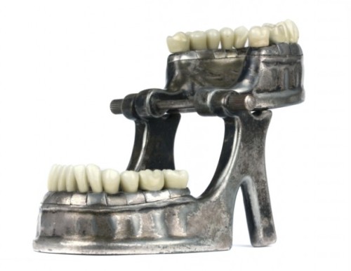 vintagemedical:  Antique dental model by Vecabé. The full set of teeth are made from enamel and would have been painstakingly crafted individually.Each one is secured to the mandible with brass pin and can be removed. They fit together perfectly to form