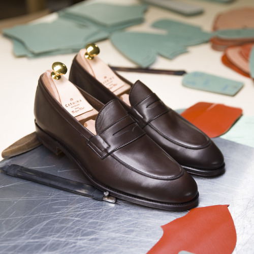 Discover our New unlined penny loafers in brown funchal. Learn more at Carmina website &amp; Car