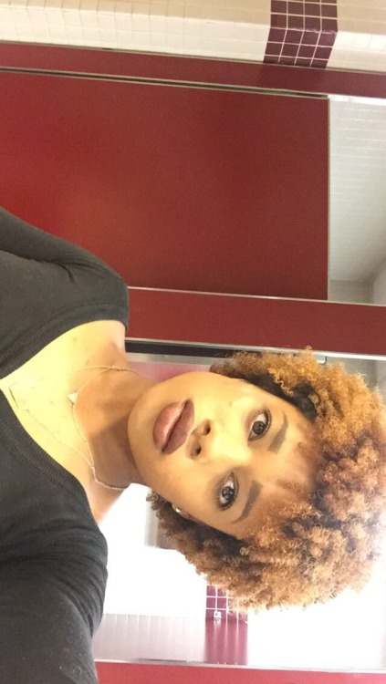 afroandabs:  moodykid:  afroandabs:  I need to learn how to smile geeshhhh. Anyways this is the 6 selfie challenge from the month of August. I was tagged by the beautiful llluminier and if anyone wants to participate just tag me in your post because I