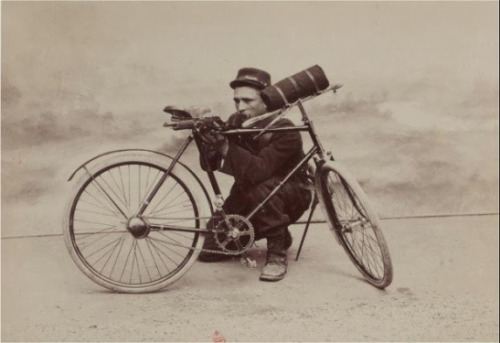 A French bicycle infantryman with Gladiator folding bike, circa 1896.