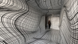 itscolossal:Vertigo-Inducing Room Illusions