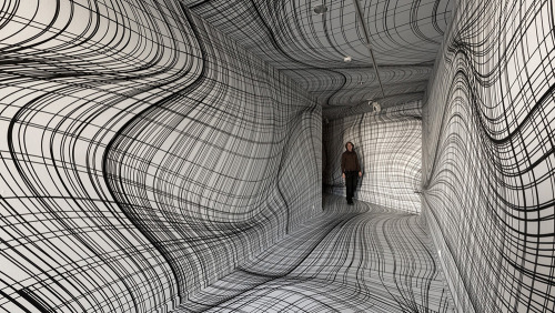 itscolossal:Vertigo-Inducing Room Illusions by Peter Kogler