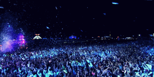 lovers-of-edm:  Who’s ready for 2015?