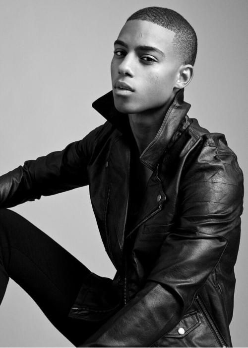 topblackmodels:  KEITH POWERS - TOP BLACK MODEL 