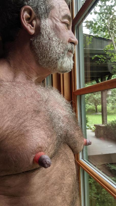 juicedmaleboobsworld:MORE OF HAM. THE BEST, HOTTEST, HAIRIEST & MOST DEVELOPED & BUILT MUSCLE DADDY! AND THOSE NIPS!!!!!