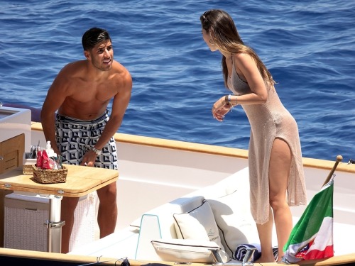 realmadridfamily:Marco Asensio and his girlfriend Sandra Garal in Capri :)