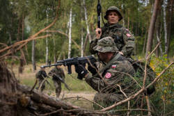 militaryarmament:  Polish Paratroopers from