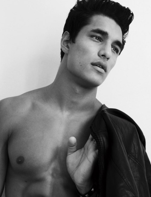 w4llboyz:  Staz Nair