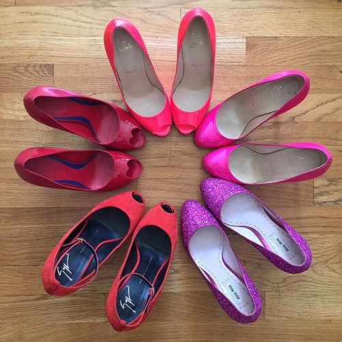 mylifeinheels:Four more days till Valentines Day I have a very special Valentine for you