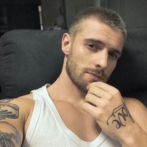 scruffy JIZZ monkey!