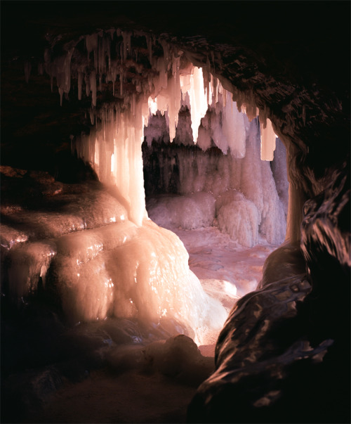 travis-t-ehrich: Apostle Sea Caves. Lake porn pictures