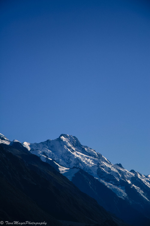 Mountain Ridges Mount Cook/Aoraki National Park, New Zealand