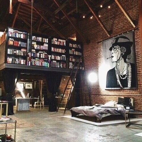 vicloud:  Books in a room?Perfect idea!!!