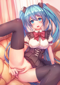 lewd-lounge:  Source