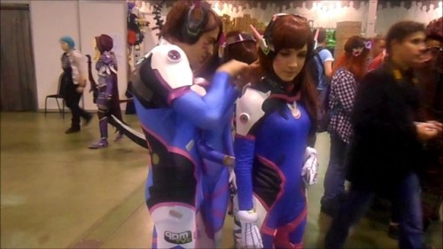 cosplay-vixens: The Many Faces of D.Va at Game &amp; Film Expo tiny.cc/8aazoy