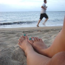 ifeetfetish:  #sand#beach#jogging#myfeet#afternoon#toering#green#nailpolish#asianfeet#asiangirl#asian#longtoes#toes#feetlover#footfetish#sexyfeet#barefoot#relax#sunday#sea#beautifulfeet#mine