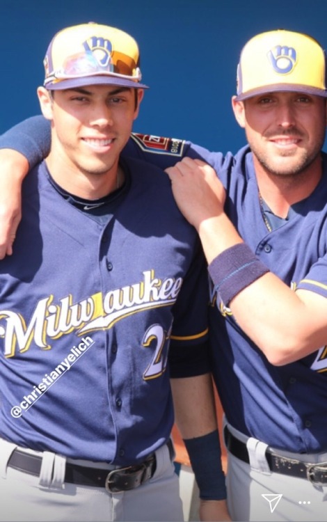 mybaseballboys: My favorite friendship❤️