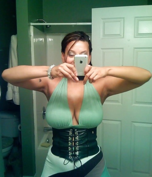 Real Name: Carrie Images: 59 Online Now: Yes. Looking For: Men/Couple Link To Her Profile: Click Here