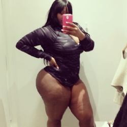 thickerisbetter:  Michelle got thighs from