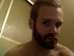 cosmicgranfalloon:  The Beard is back in