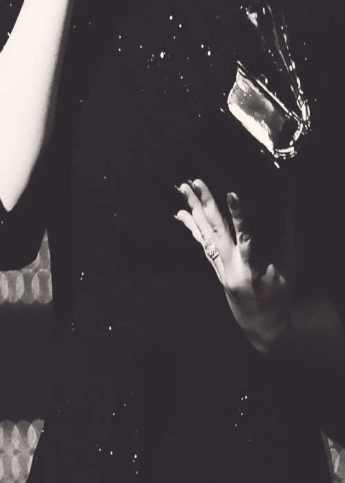 adeleismybabe:  Just going to go replace my ovaries