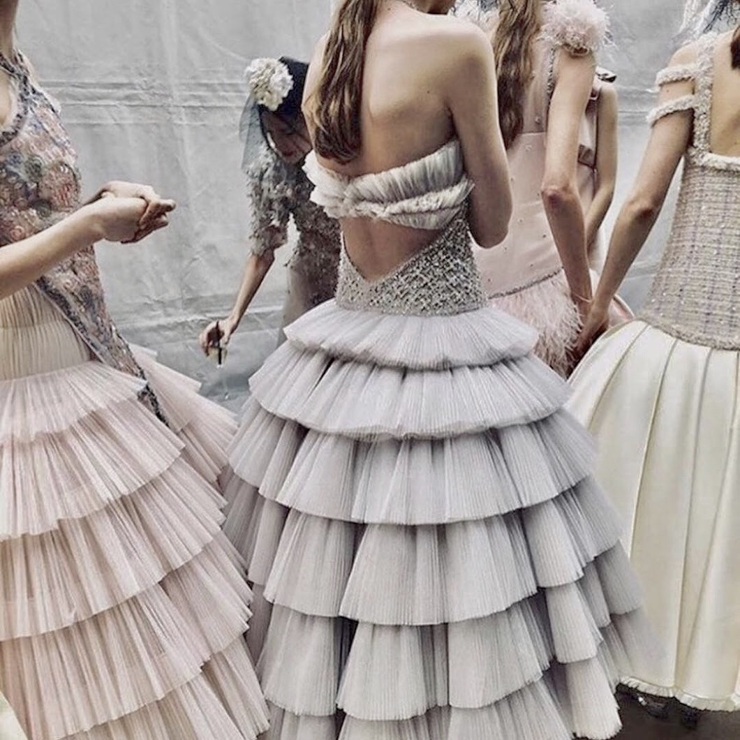 lesliaisonsdemarieantoinette:
“Backstage Chanel Couture Spring 2018 Paris Fashion Week. Photo, Chanel
”