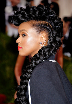 celebritiesofcolor:  Janelle Monae attends the ‘China: Through The Looking Glass’ Costume Institute Benefit Gala at the Metropolitan Museum of Art on May 4, 2015 in New York City.