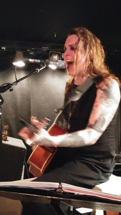 boozey: Laura Jane Grace and the Devouring Mothers at The Space, CT 2/12/16