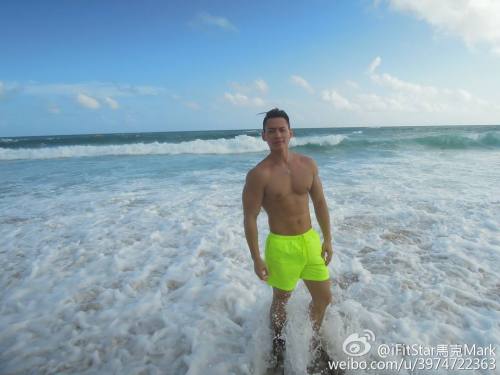 kusoren: 康熙来了里的健身教练马克Mark也被钓了