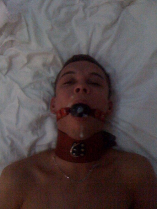fetishboyvids:  I love to see this boy gaged… when this gay bondage boy is choking on cock its even hotter… 
