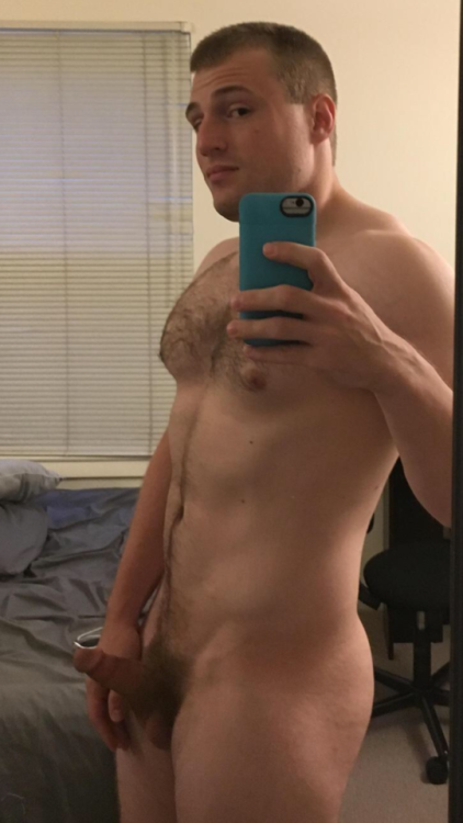 rockycole:Perfect  dick