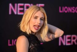 celebrityarmpits:    Emma Roberts  