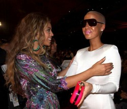 iheartmyself3:  Beyoncé may be sweet and humble but she ain’t fake. 