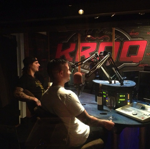 a7xpectations: jhonny &amp; matt at kroq